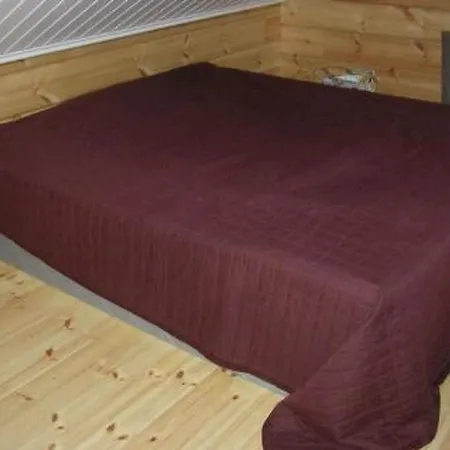 Holiday Mikkola *