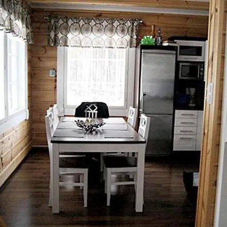 Holiday home Holiday Mikkola Nilsia